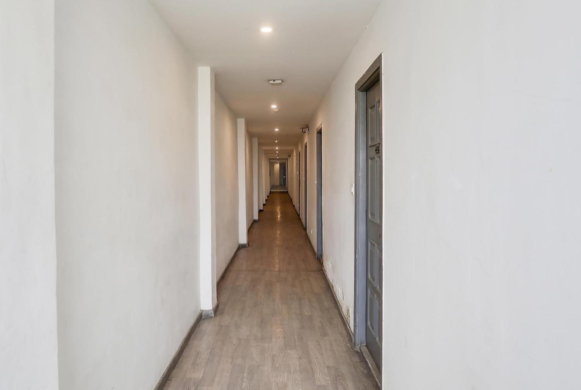 Townhouse Rajdhani Residency Sururnagar Zewnętrze zdjęcie