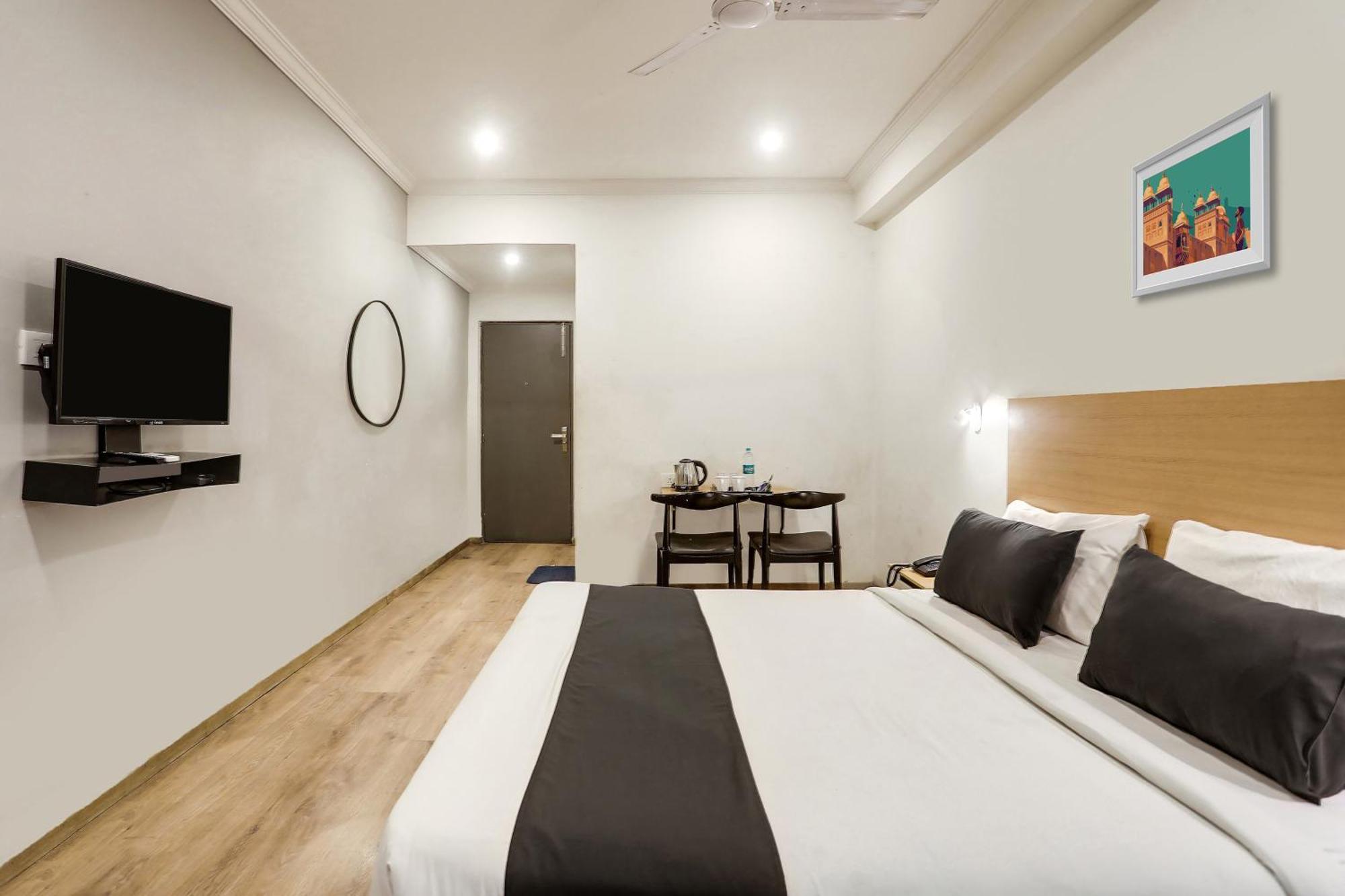 Townhouse Rajdhani Residency Sururnagar Zewnętrze zdjęcie