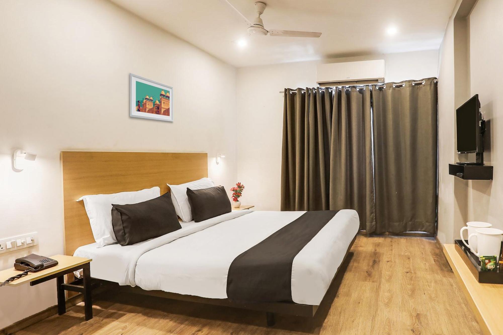 Townhouse Rajdhani Residency Sururnagar Zewnętrze zdjęcie