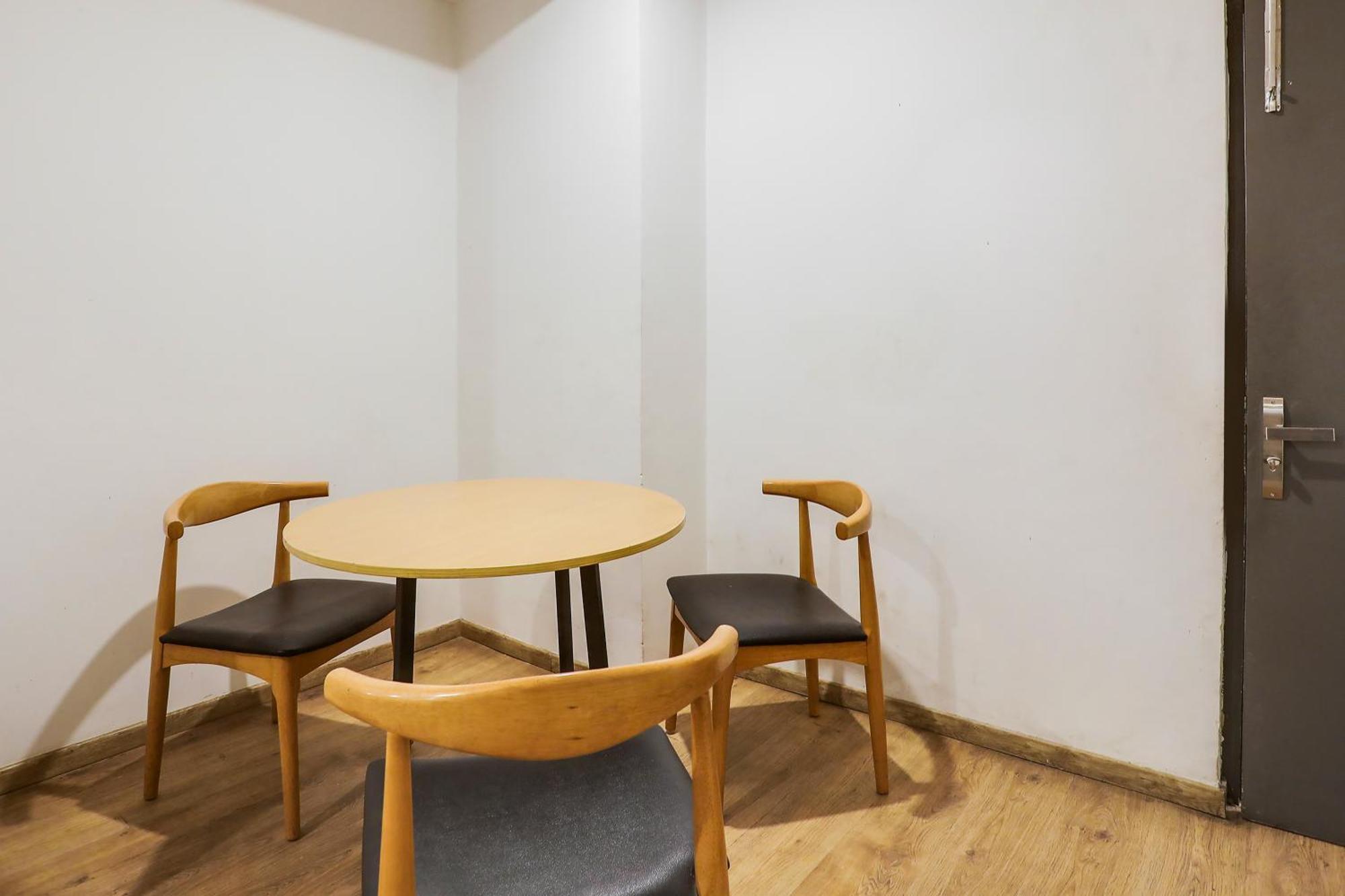 Townhouse Rajdhani Residency Sururnagar Zewnętrze zdjęcie